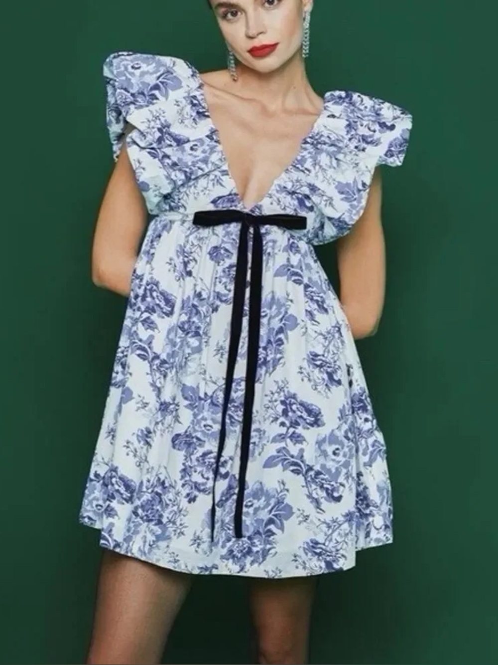 NWT OPT Didi Mini Puff Ruffle Sleeve Mini Dress w/ Bow, Blue & White Toile – S